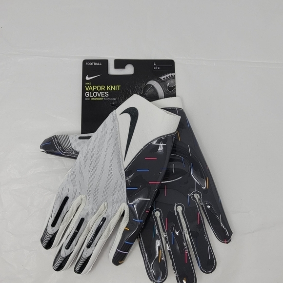 Nike Other - Nike Vapor Knit 4.0 NFL 2021 Crucial Catch Edition Receiver Size Large Football